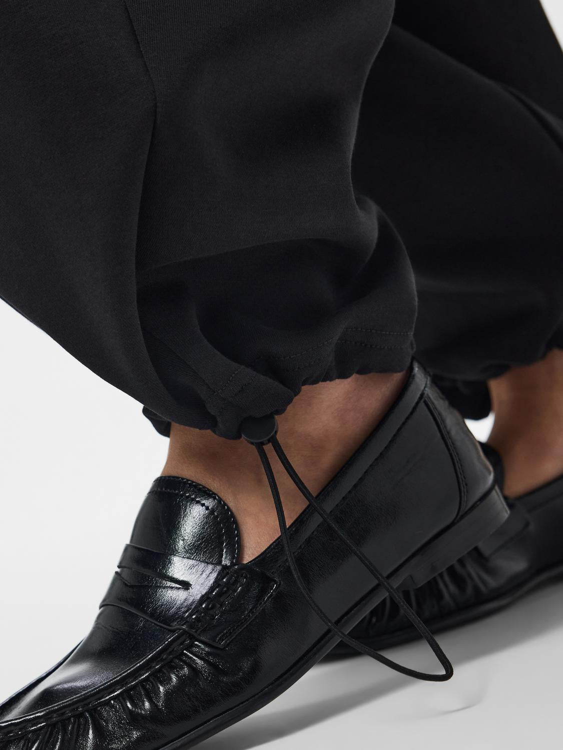 model_shot-detail
